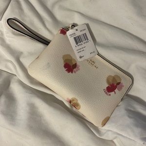 Brand new coach wristlet